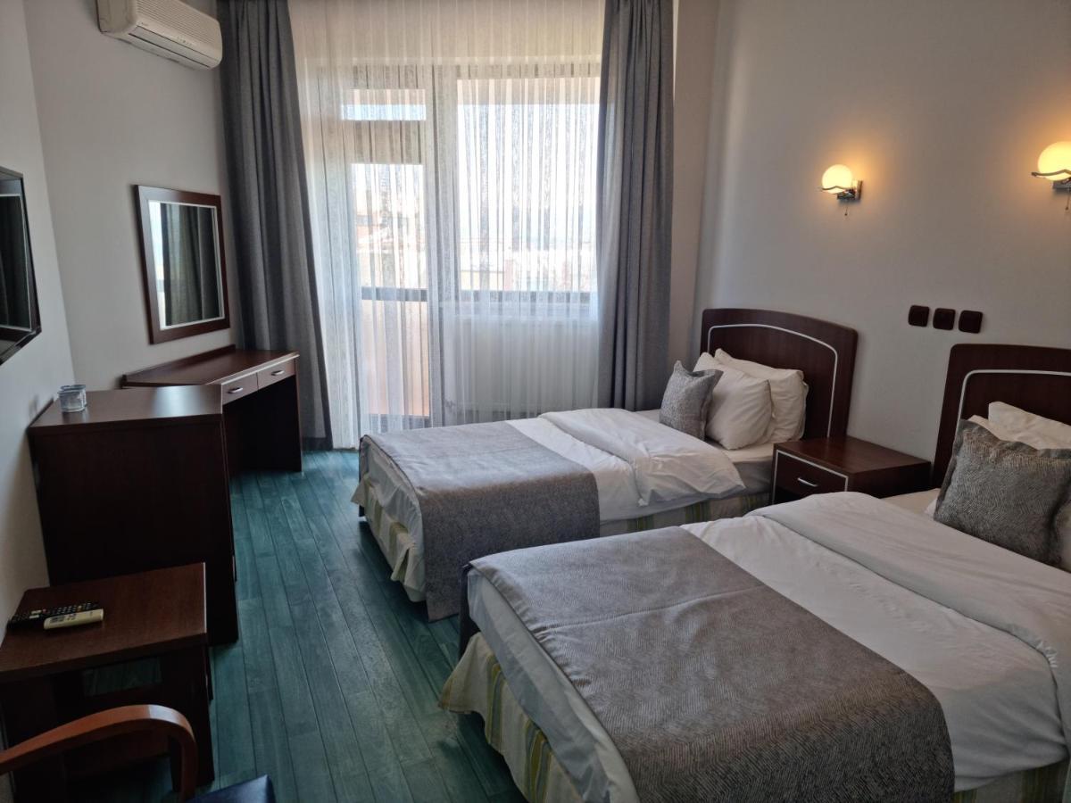 Flora Hotel Gelibolu Exterior photo